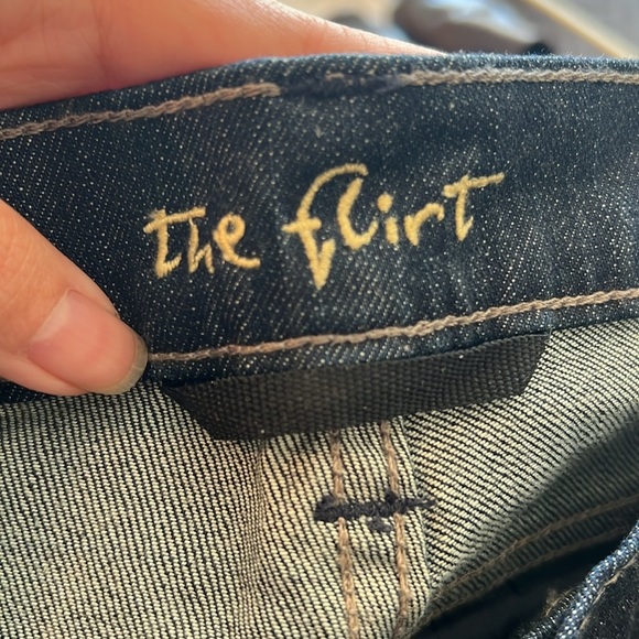 Old Navy The Flirt Dark Wash Denim Jeans Mid Rise Size 2 - Picture 8 of 10